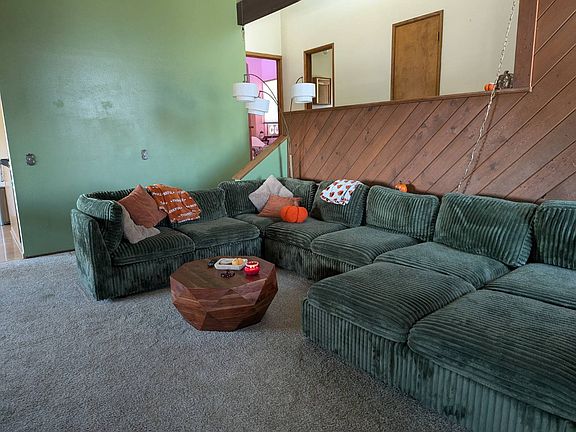5th image of 29624 Squire Dr