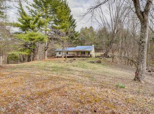 135 Earl Williams Rd, Elizabethton, TN 37643