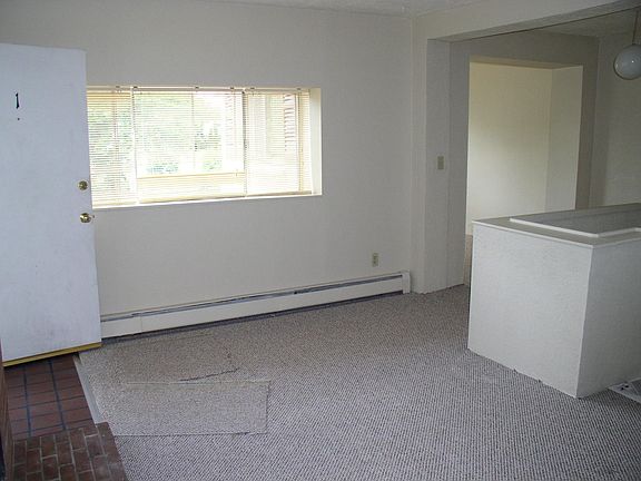 2nd image of 756 N Ogden St APT 1