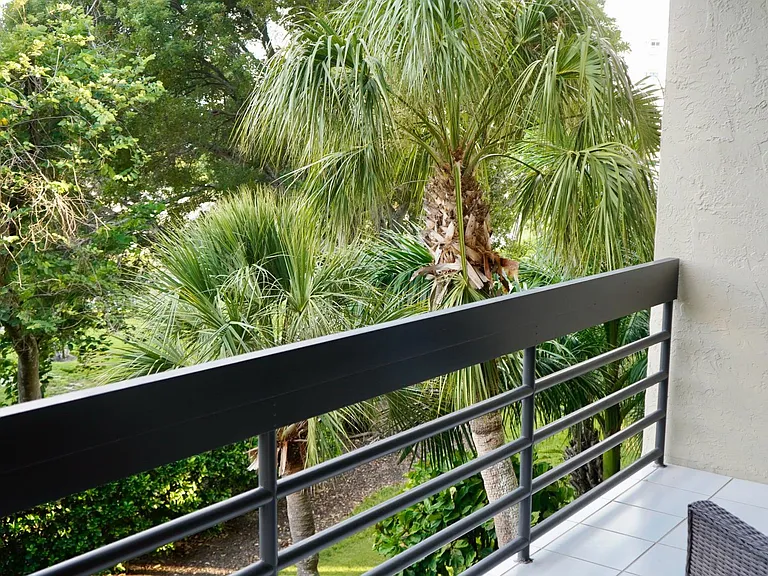 1085 Gulf Of Mexico Dr #203 — Photo 41
