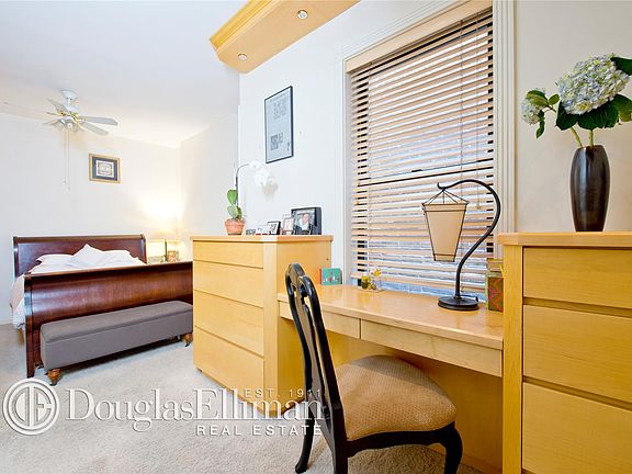 3rd image of 313 E 56th St #4AB