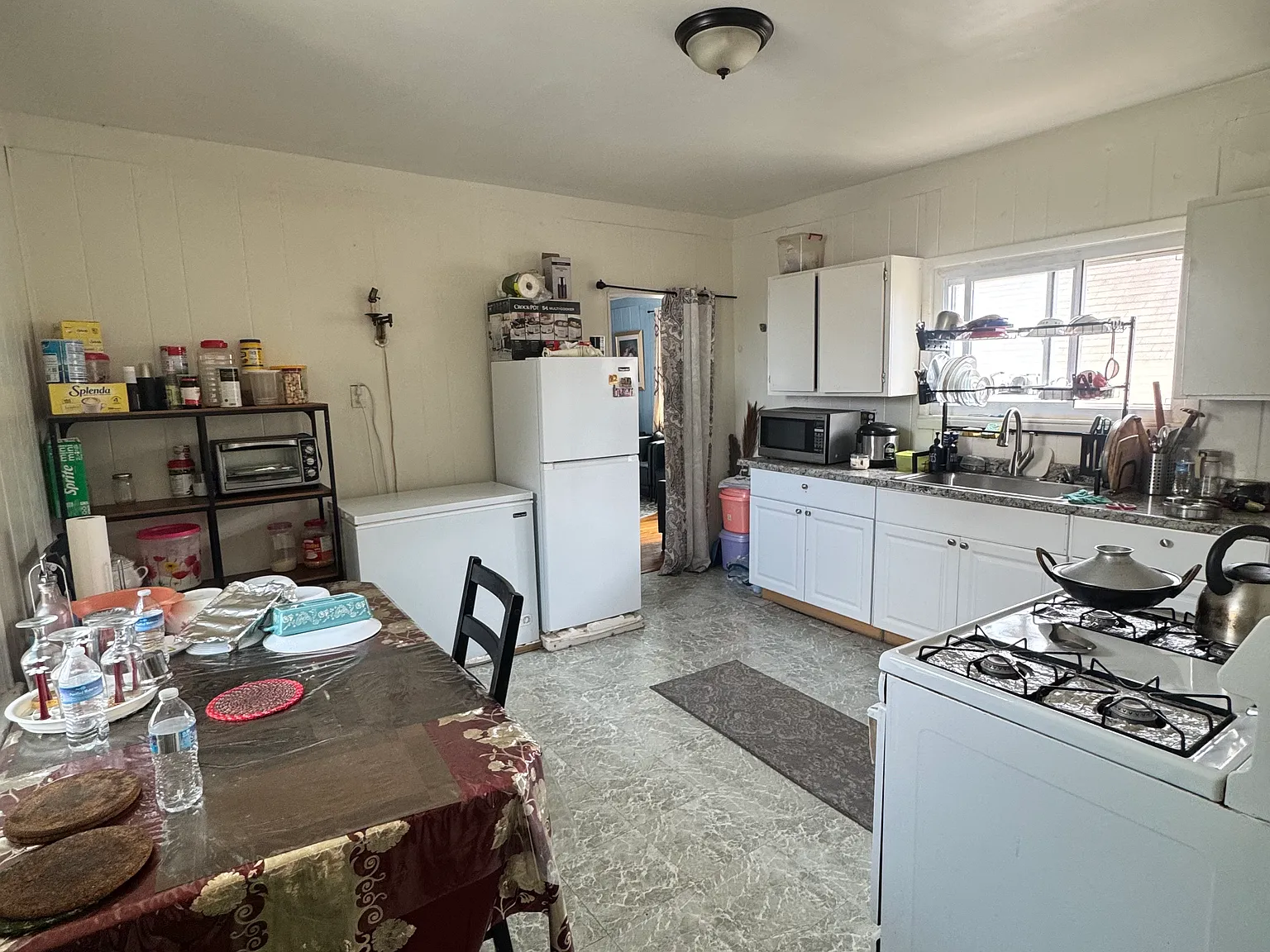 2 bed, $600 — Photo 4