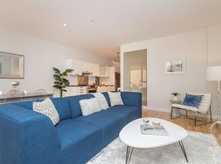 346-354 Congress St #316, Boston, MA 02210