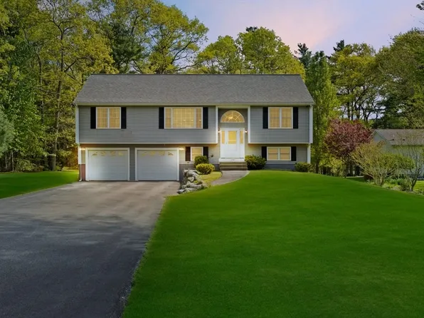 292 Plain St, Taunton, MA 02780