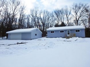 W5681 Oak Ln, Princeton, WI 54968