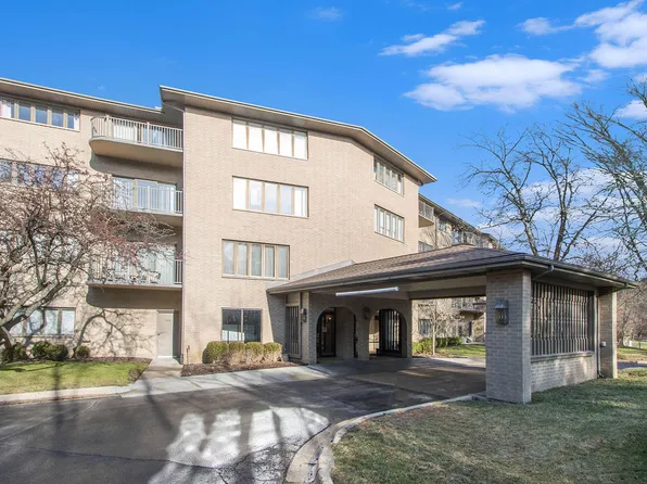 4040 Greenleaf Cir APT 111, Kalamazoo, MI 49008