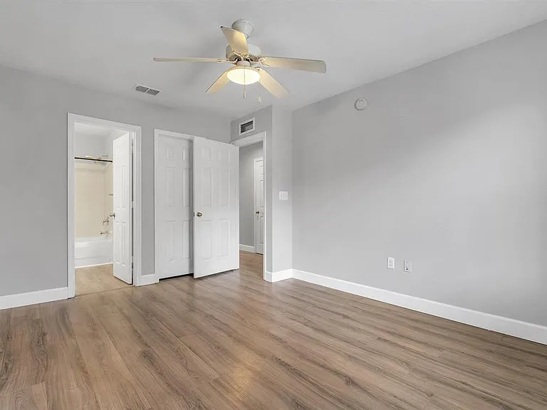 2322 Timber Oaks Ln — Photo 5