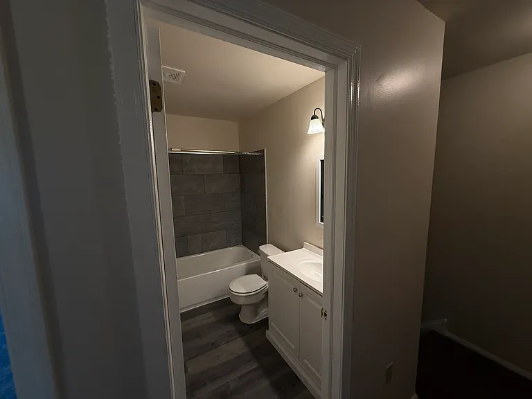 22 Farnwood Rd — Photo 13