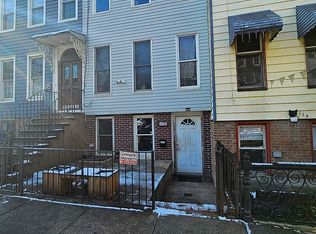 116 Hall St #1, Brooklyn, NY