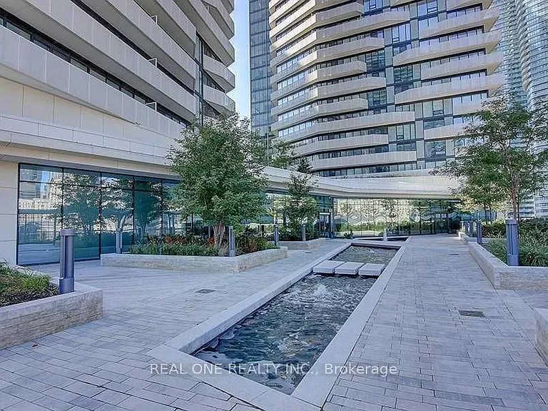 100 Harbour St #5008 — Photo 22