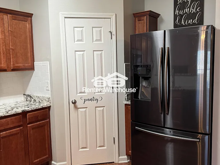 5021 Sherwood Way — Photo 9