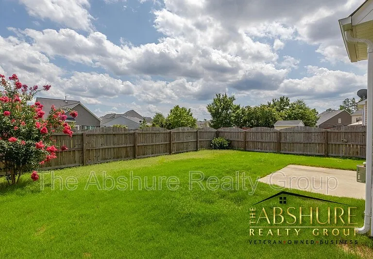 535 Smithridge Way — Photo 28