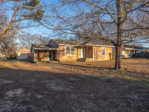 2nd image of 1414 Rice Ave