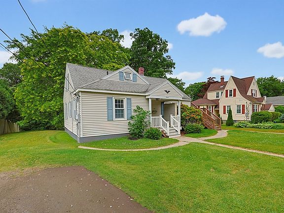 2nd image of 20 Pinehurst Ave
