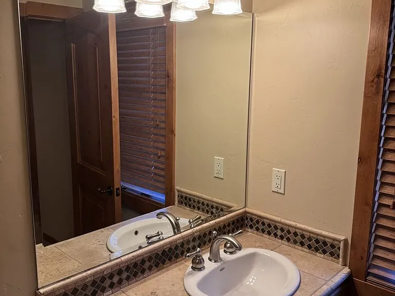 645 Monterey Pine Rd — Photo 59