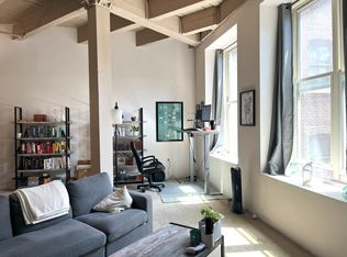 10 Thacher St APT 202, Boston, MA 02113