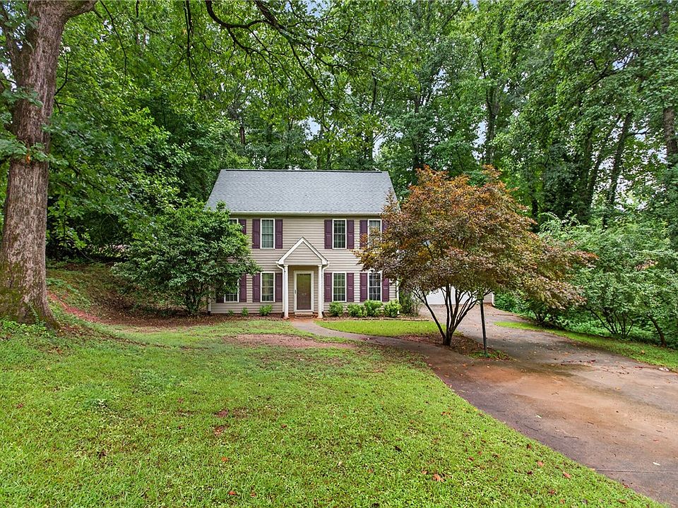 1st image of 315 Westminster Dr