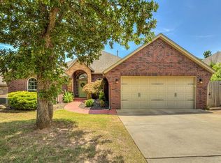 2316 San Marco Ln, Edmond, OK 73034