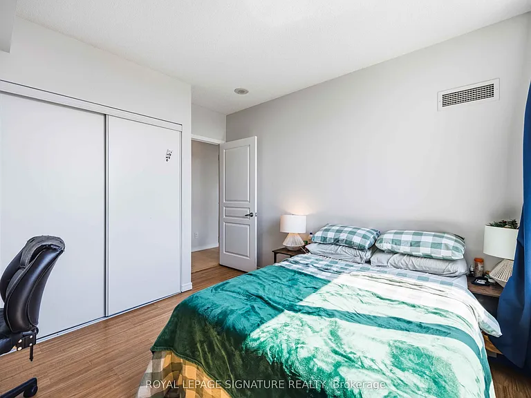 2240 Lake Shore Blvd W #603 — Photo 17