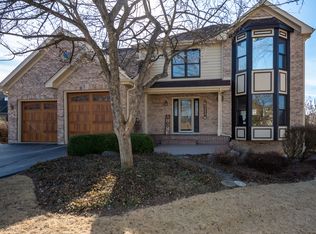 24929 W Palmer Ct, Antioch, IL 60002