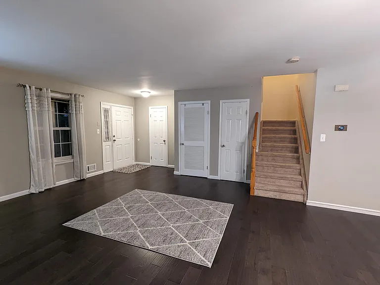 671 Snowdrop Ct — Photo 9