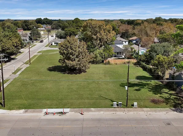 7912 Carbondale St, Dallas, TX 75216