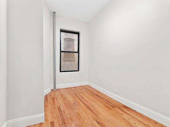 4th image of 503 W 122nd St APT 10
