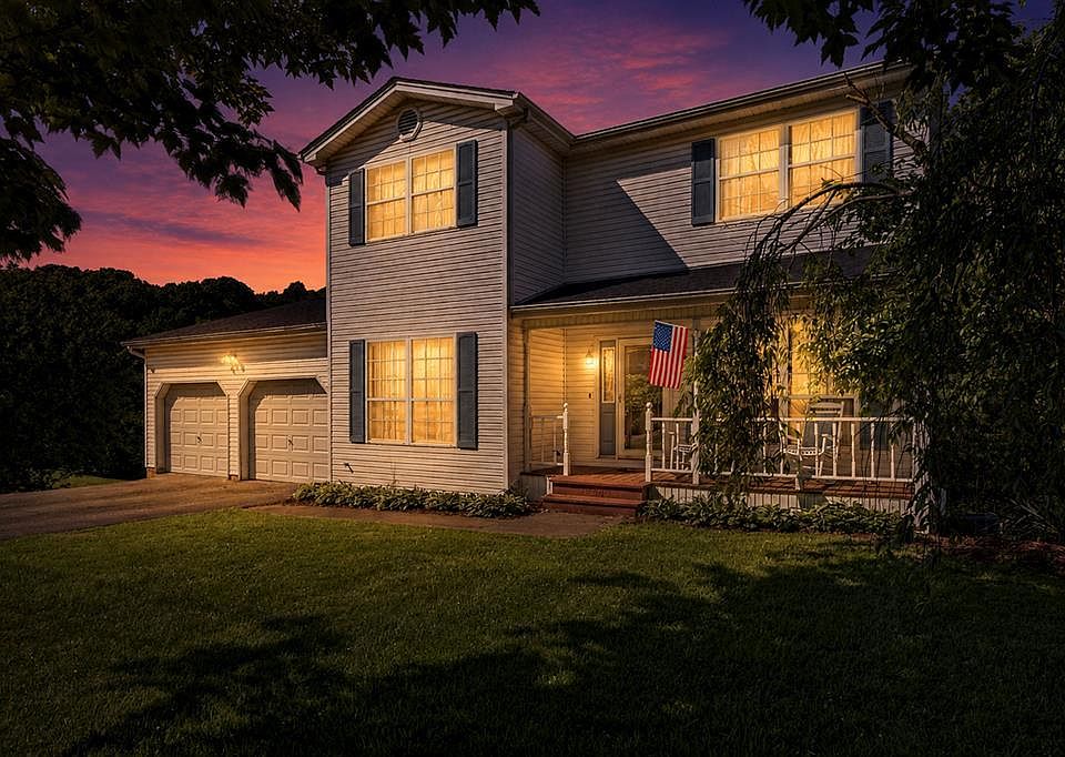 1st image of 18403 Ironwood Loop