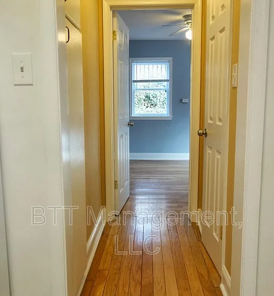 8105 Greenwood Ave #E — Photo 32