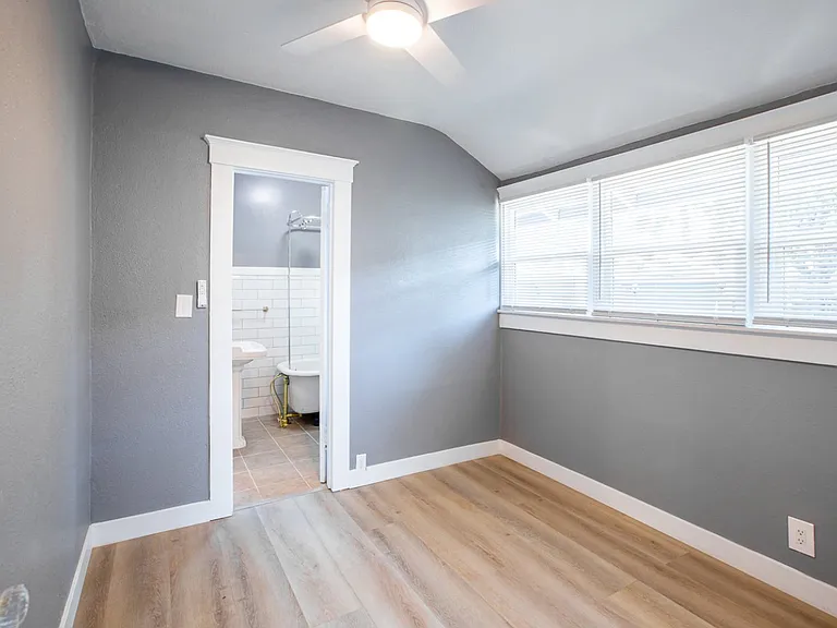 1170 Sonora Ave — Photo 22