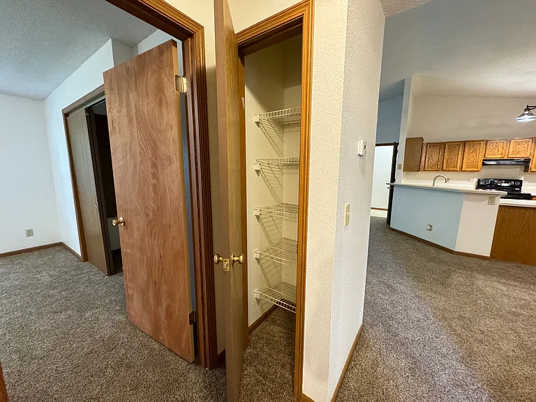 170 W Pioneer Rd #208 — Photo 19