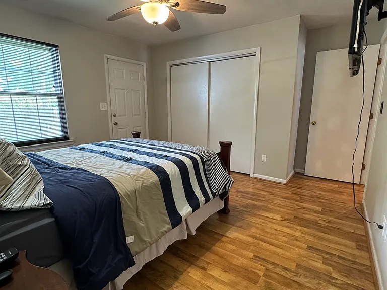 3924 Roebling Ln — Photo 16
