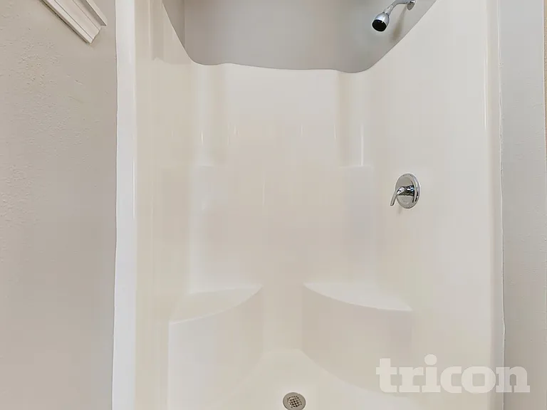 1602 Cold Spring Dr — Photo 10