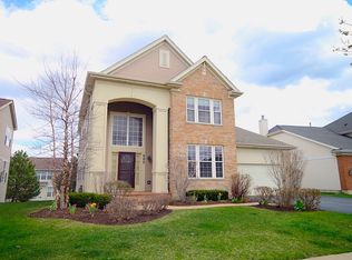 889 Clover Ridge Ln, Itasca, IL 60143