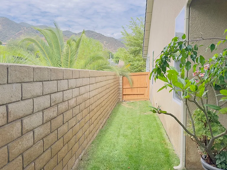 23732 Bella Vista Rd — Photo 28