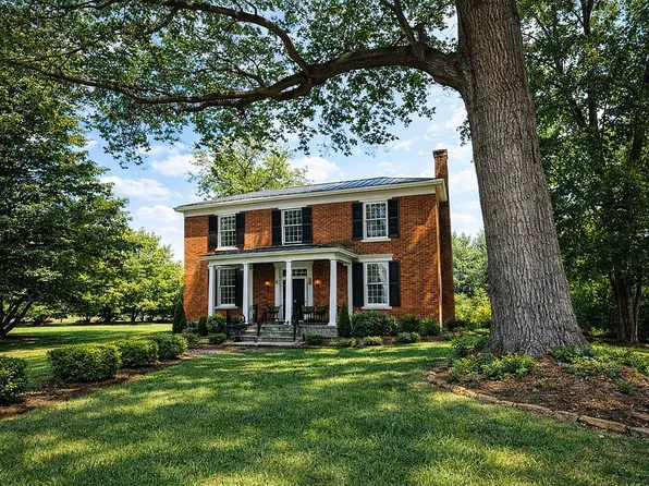 252 David Bruce Ave, Charlotte Court House, VA 23923