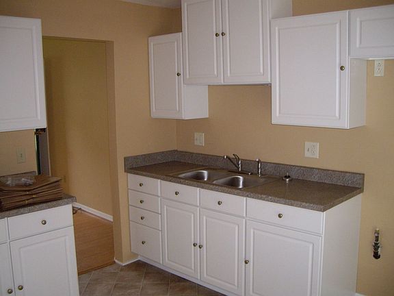 Newly Remodeled Kitchen