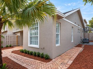 Courtyards Of Deerwood, Miami, FL 33186