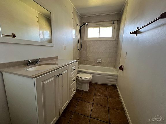 5th image of 5529 Windridge Dr