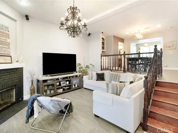16800 Saticoy St Unit 4, Van Nuys, CA 91406
