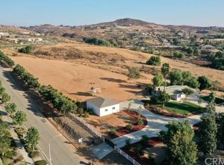 841 Alpine Meadows Ln, Riverside, CA 92506