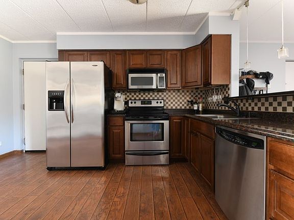 2nd image of 655 N Briar Hill Ln APT 3