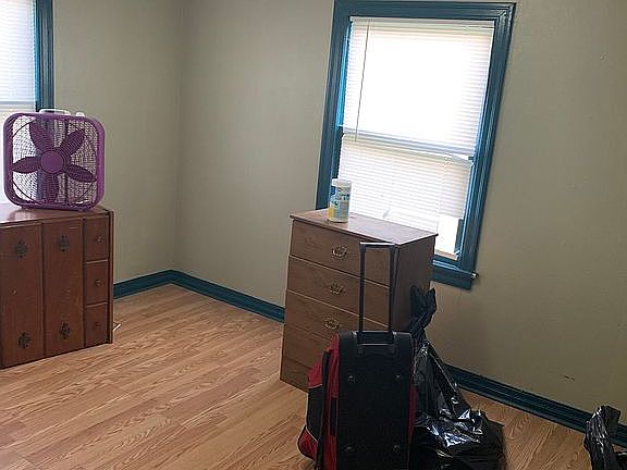 Downstairs bedroom 1