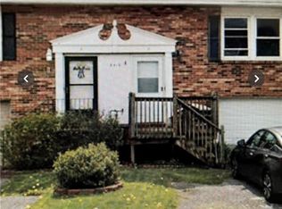 8410A Shallowcreek Rd #A, Liverpool, NY 13090