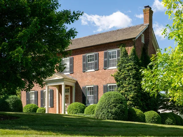 567 Hays Creek Rd, Raphine, VA 24472