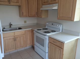 205 Avery Ln #8, Los Gatos, CA 95032