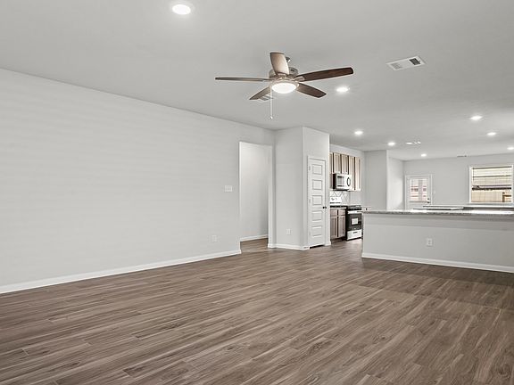 Family Room to Kitchen