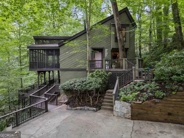 510 Forest Valley Rd, Sandy Springs, GA 30342