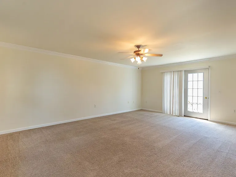 59 Stork Ln — Photo 5