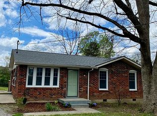 137 Laurel Ct, Hendersonville, TN 37075